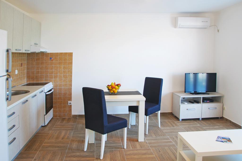 Apartmani Tivat Kaludjerovic Phòng bức ảnh